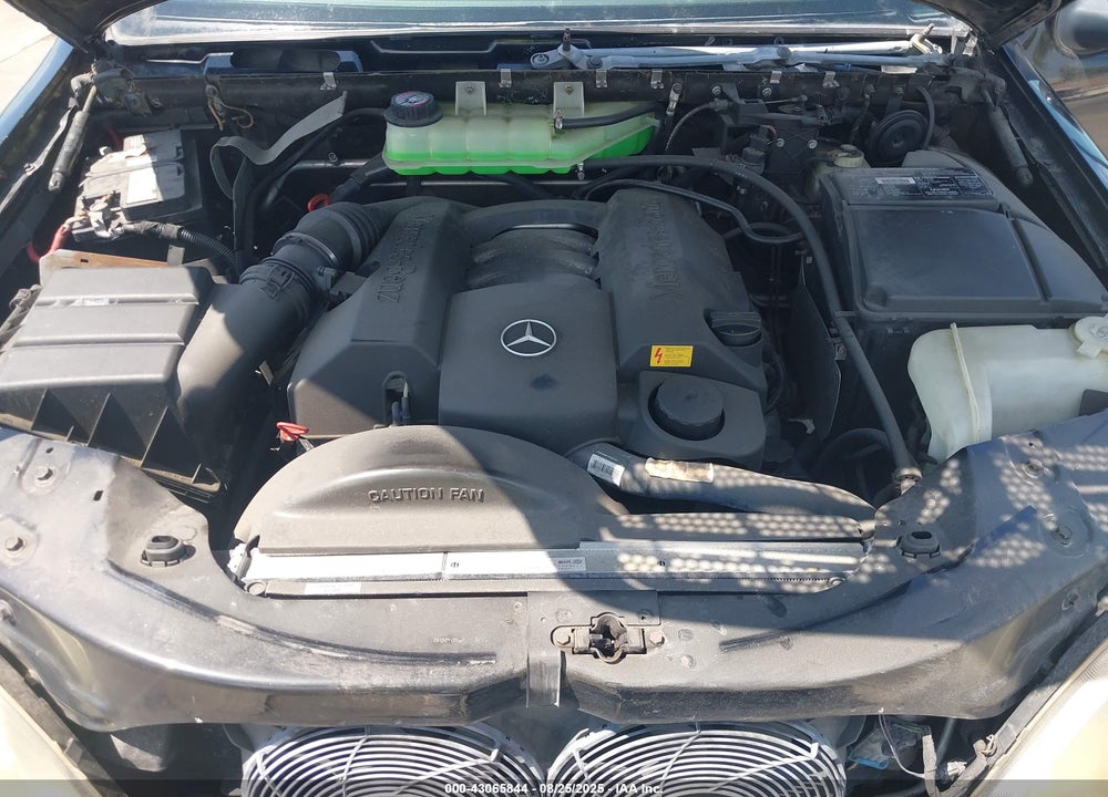 2000 MERCEDES-BENZ ML 320 VIN: 4JGAB54E1YA154882