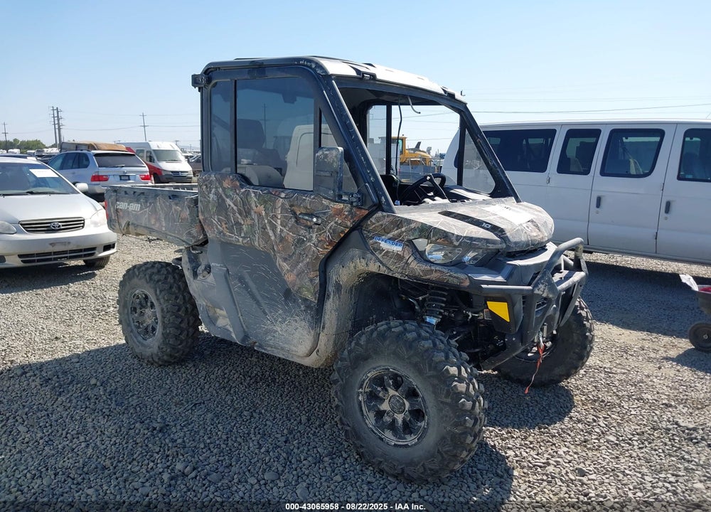 2025 CAN-AM DEFENDER VIN: 3JBUVAX29SK000108
