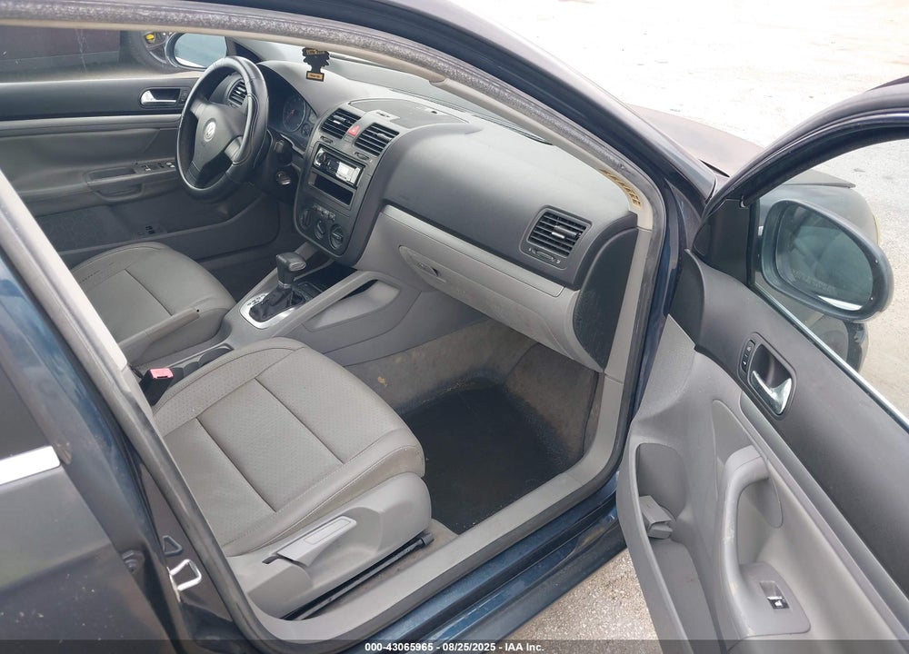 2006 VOLKSWAGEN JETTA VIN: 3VWSF71K16M749456