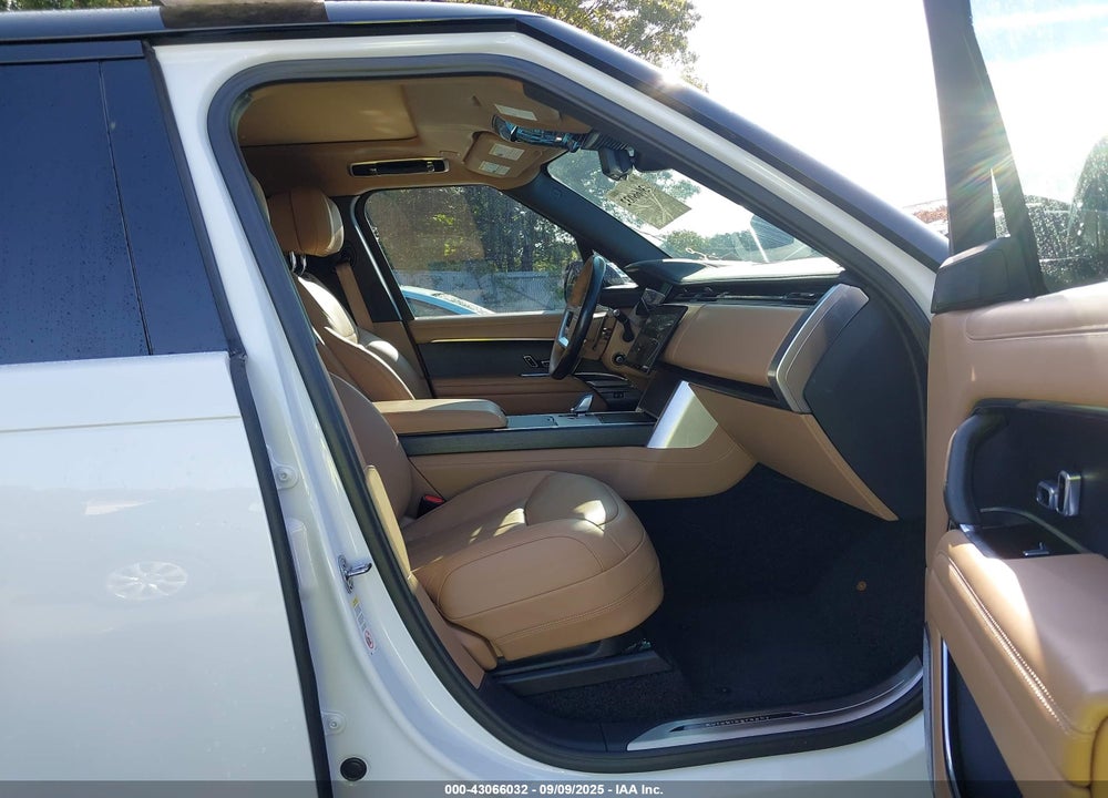 2024 LAND ROVER RANGE ROVER VIN: SALK1BE93RA246890