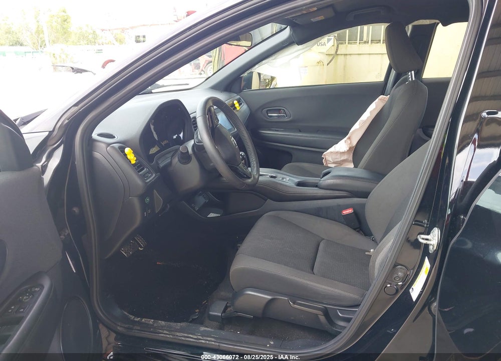 2019 HONDA HR-V VIN: 3CZRU5H13KG703736