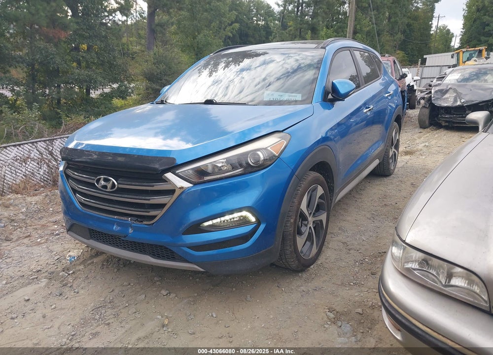 2017 HYUNDAI TUCSON VIN: KM8J33A27HU475853