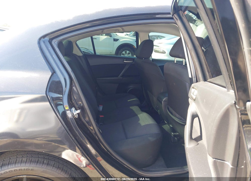 2013 MAZDA 3 VIN: JM1BL1TG9D1749264