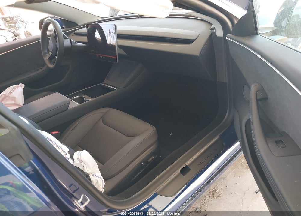 2025 TESLA MODEL 3 VIN: 5YJ3E1EB8SF928755
