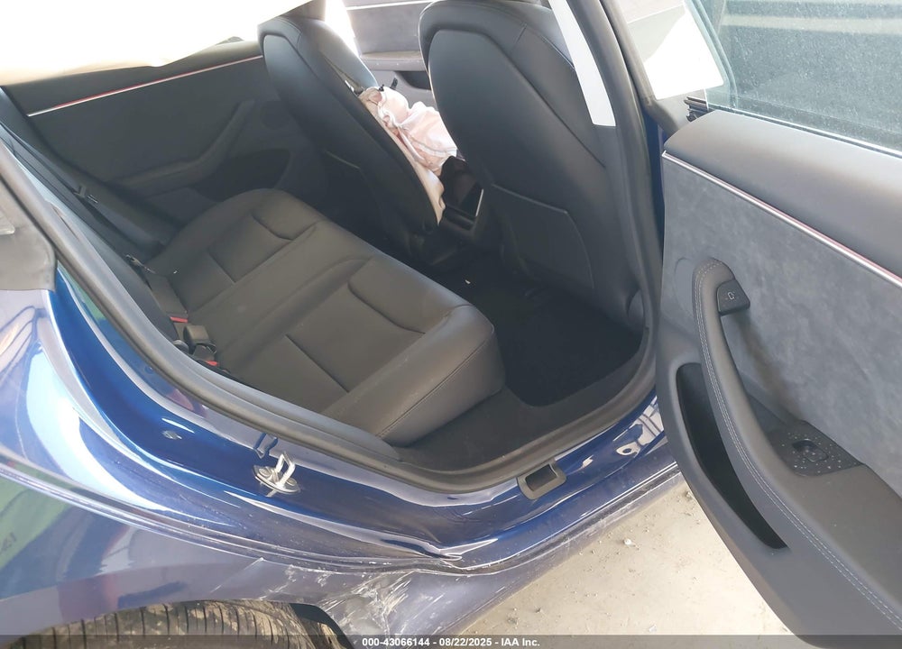 2025 TESLA MODEL 3 VIN: 5YJ3E1EB8SF928755