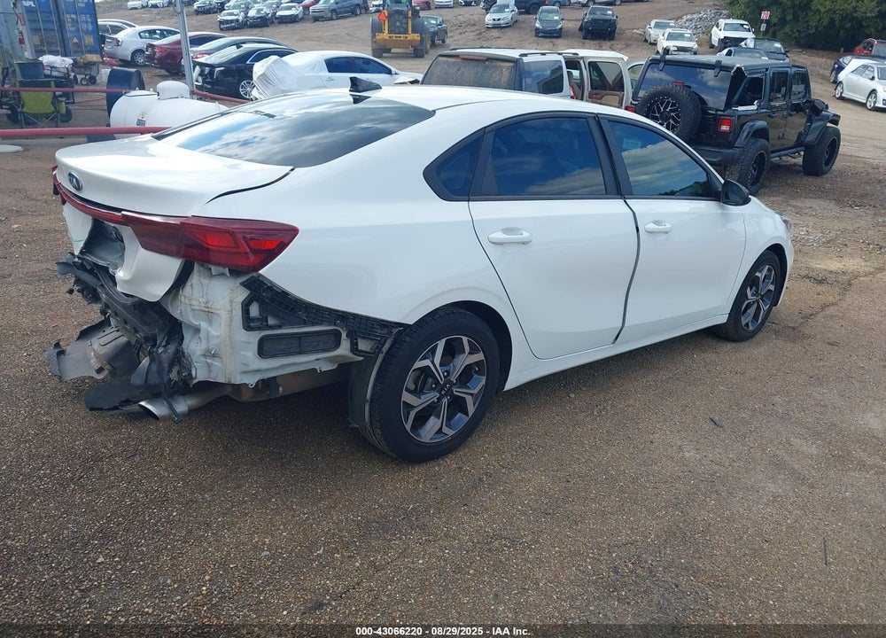 2019 KIA FORTE VIN: 3KPF24AD6KE128623
