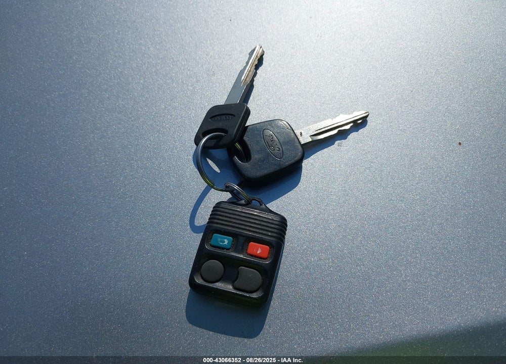 2003 FORD MUSTANG VIN: 1FAFP40493F306606