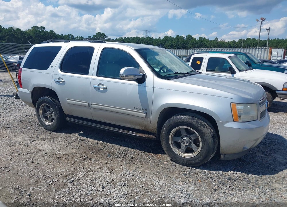 2011 CHEVROLET TAHOE VIN: 1GNSCBE00BR167713