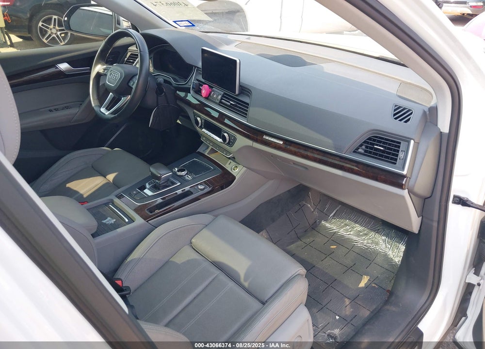 2019 AUDI Q5 VIN: WA1BNAFY6K2061240