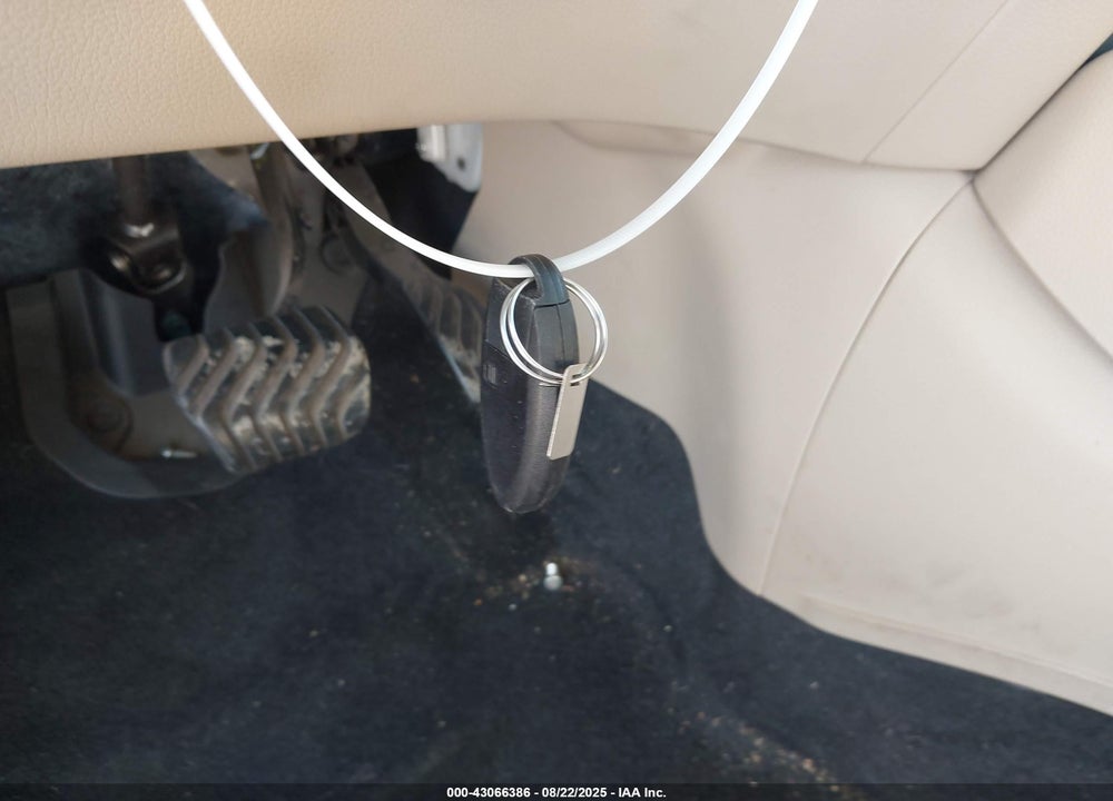 2020 NISSAN ROGUE VIN: JN8AT2MT8LW002435