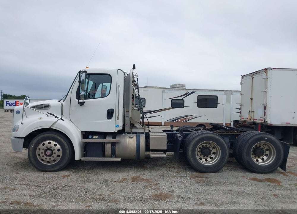 2018 FREIGHTLINER M2 112 VIN: 1FUJC5DV5JHJY6421