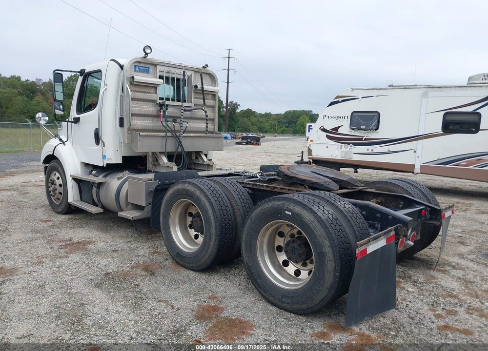 2018 FREIGHTLINER M2 112 VIN: 1FUJC5DV5JHJY6421