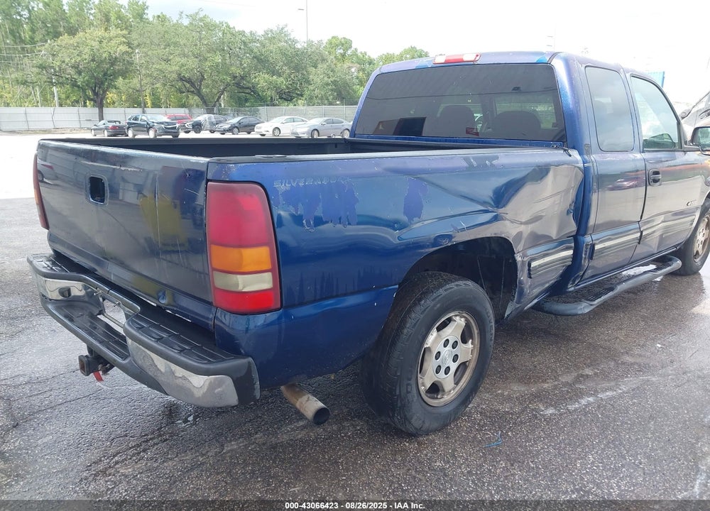 2000 CHEVROLET SILVERADO 1500 LT VIN: 2GCEC19T7Y1175894