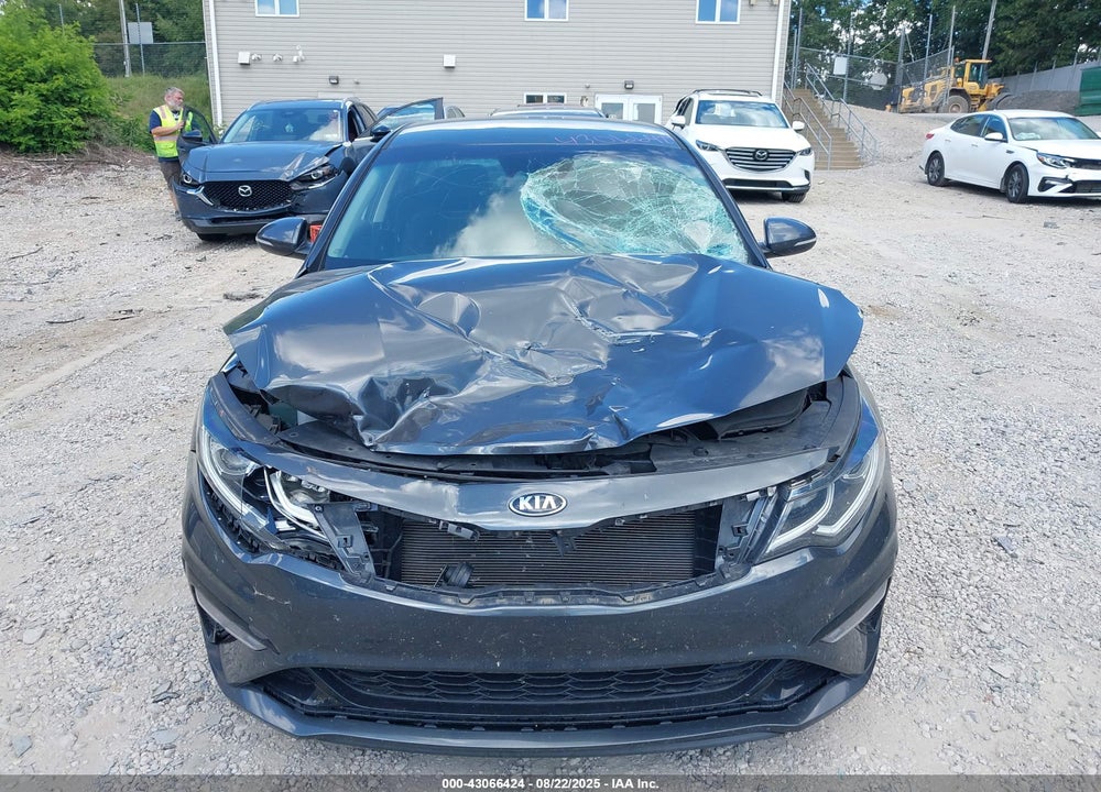 2019 KIA OPTIMA VIN: 5XXGT4L3XKG378458