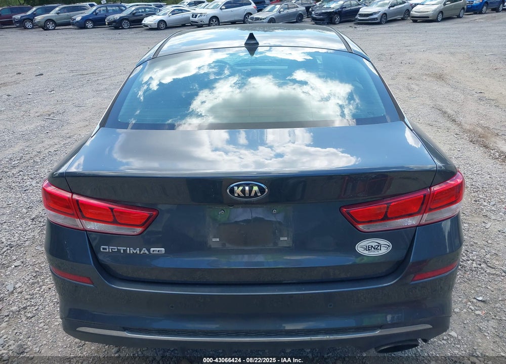 2019 KIA OPTIMA VIN: 5XXGT4L3XKG378458