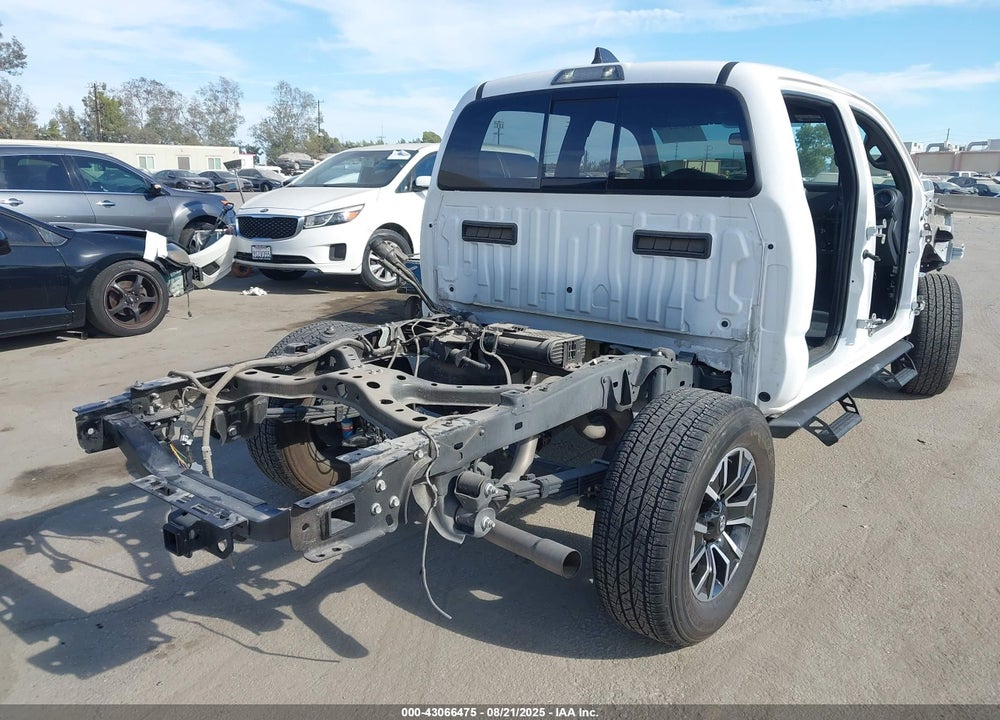 2023 TOYOTA TACOMA VIN: 3TMAZ5CN8PM203515