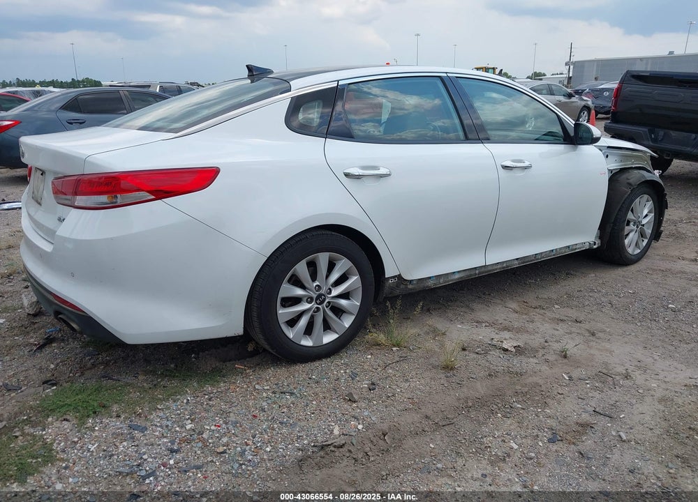 2016 KIA OPTIMA VIN: 5XXGU4L30GG012478