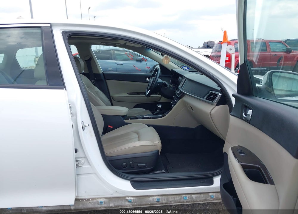 2016 KIA OPTIMA VIN: 5XXGU4L30GG012478