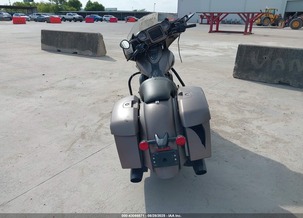 2019 INDIAN MOTORCYCLE CO. CHIEFTAIN VIN: 56KTCDAA0K3375238