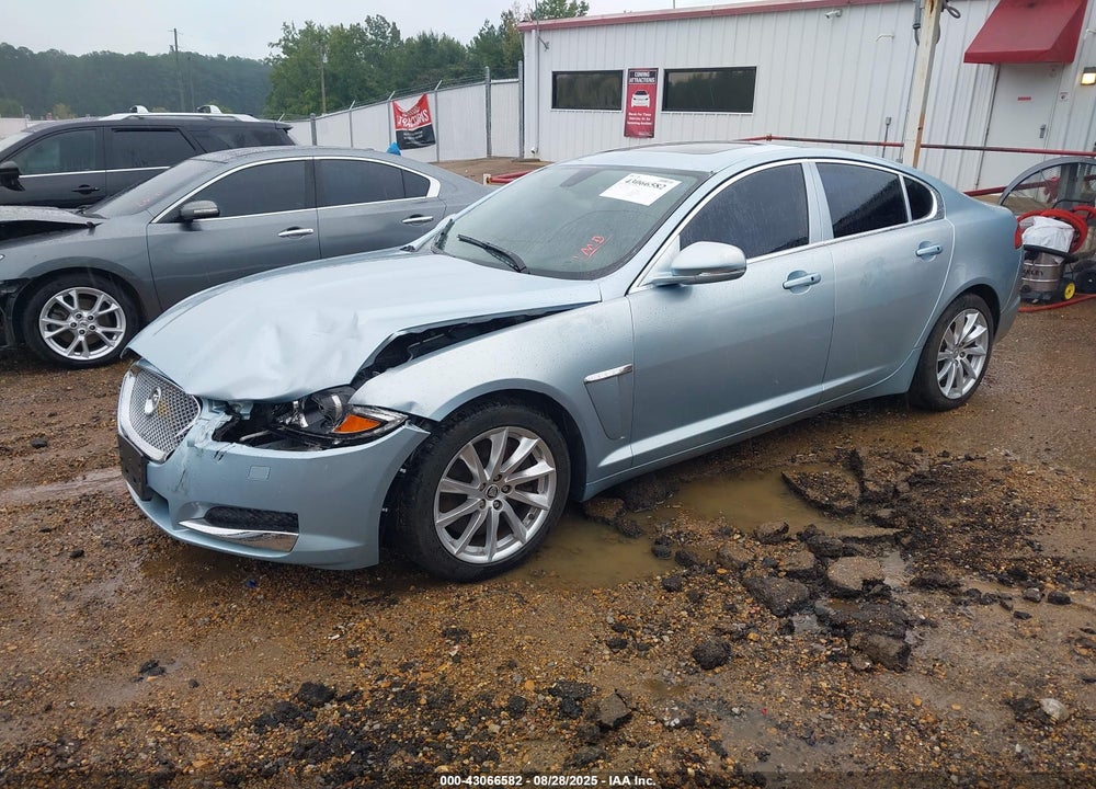 2012 JAGUAR XF VIN: SAJWA0FBXCLS28723