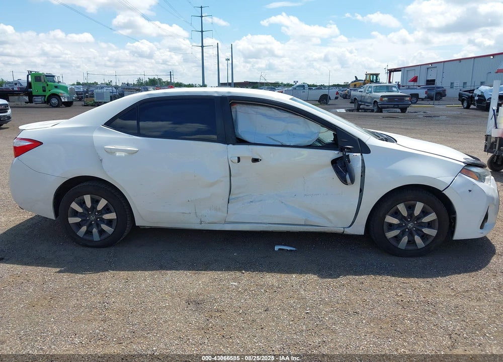 2016 TOYOTA COROLLA VIN: 5YFBURHE5GP461325