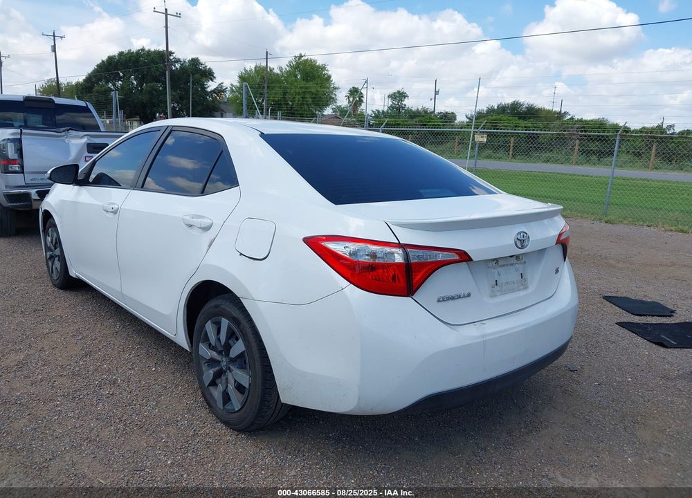 2016 TOYOTA COROLLA VIN: 5YFBURHE5GP461325