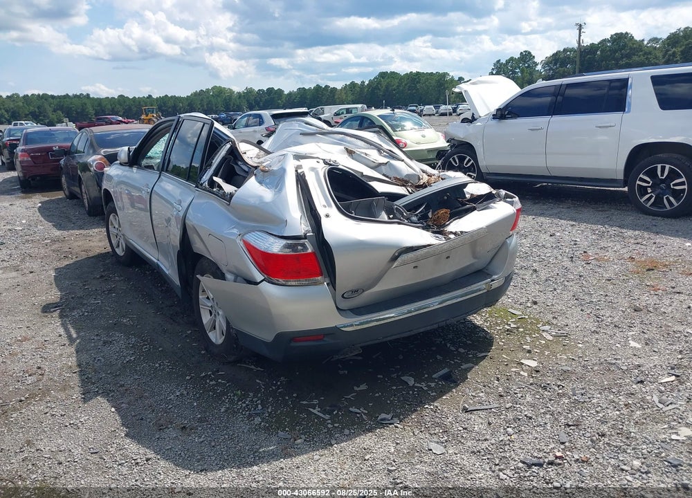 2013 TOYOTA HIGHLANDER BASE V6 VIN: 5TDBK3EH3DS265629
