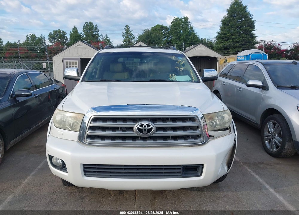 2010 TOYOTA SEQUOIA PLATINUM 5.7L V8 VIN: 5TDYY5G18AS027548