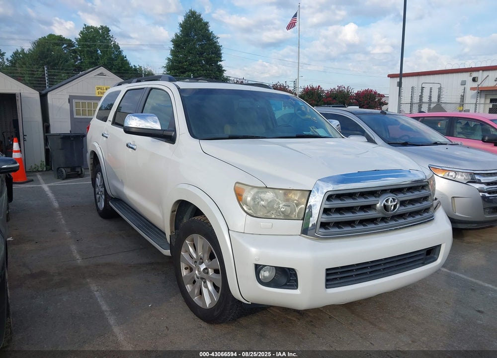 2010 TOYOTA SEQUOIA PLATINUM 5.7L V8 VIN: 5TDYY5G18AS027548