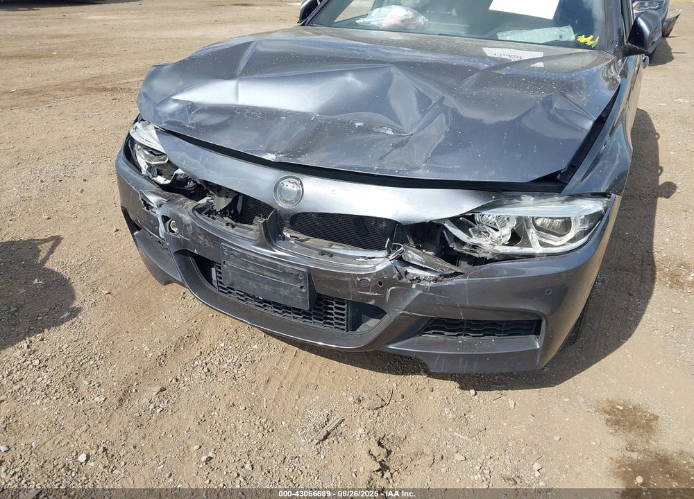 2017 BMW 3 SERIES VIN: WBA8B7C32HA245753