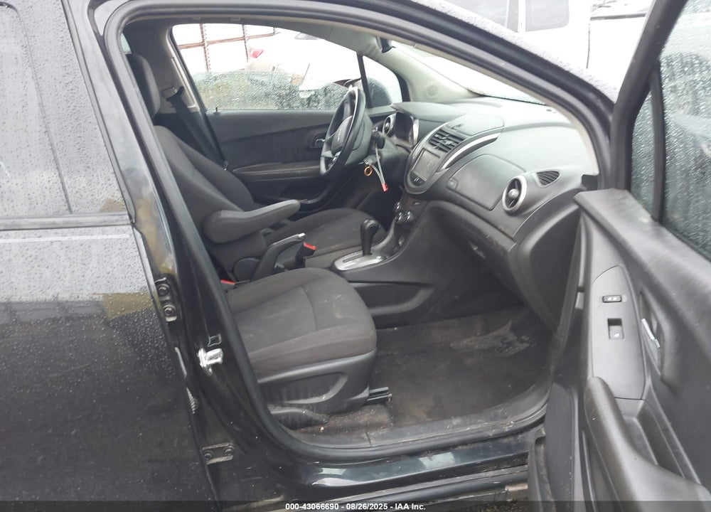 2016 CHEVROLET TRAX VIN: KL7CJKSB8GB705273