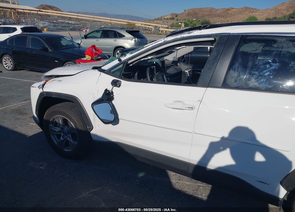 2025 TOYOTA RAV4 HYBRID VIN: JTMRWRFVXSD305823