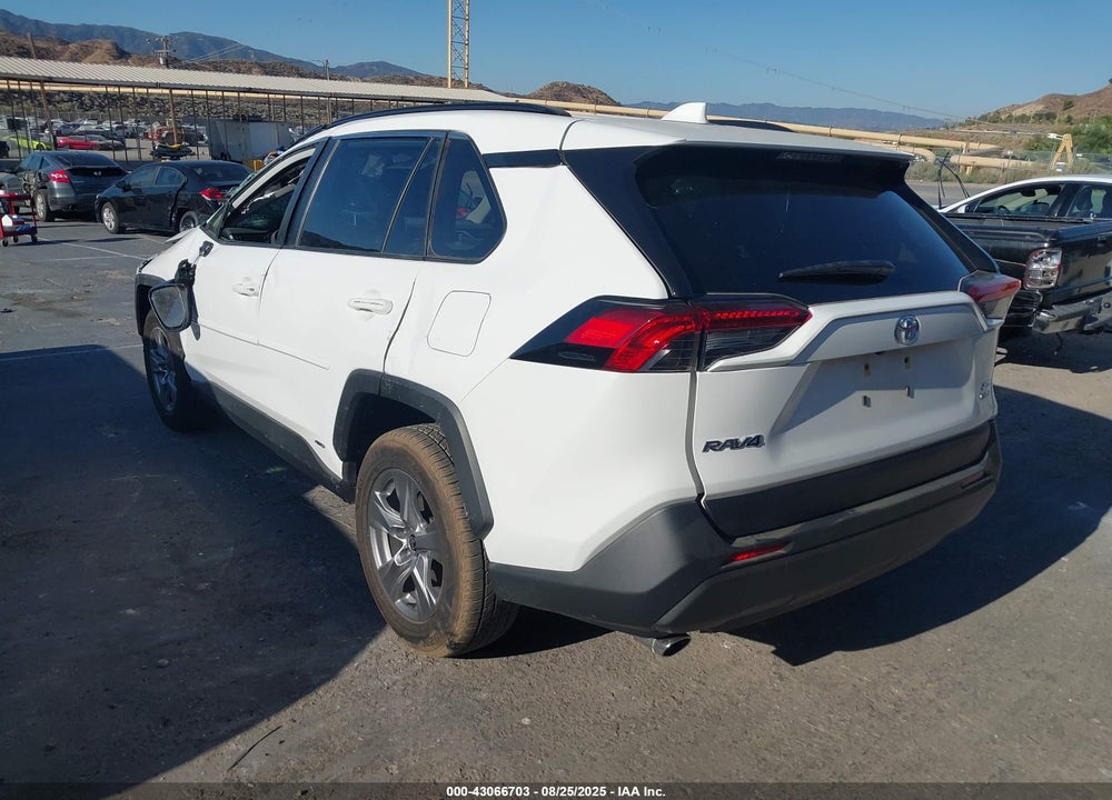 2025 TOYOTA RAV4 HYBRID VIN: JTMRWRFVXSD305823