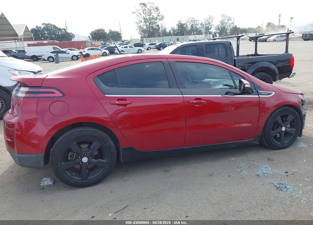 2013 CHEVROLET VOLT VIN: 1G1RH6E43DU134250