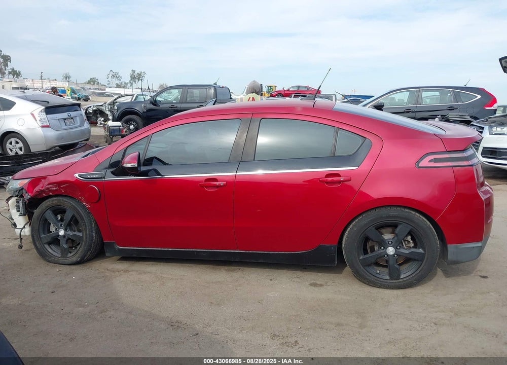 2013 CHEVROLET VOLT VIN: 1G1RH6E43DU134250