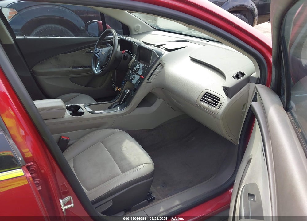 2013 CHEVROLET VOLT VIN: 1G1RH6E43DU134250