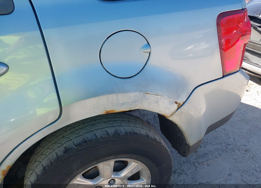2008 MAZDA TRIBUTE VIN: 4F2CZ06128KM16702