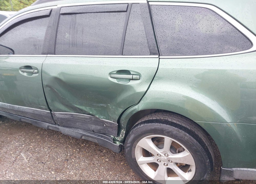 2014 SUBARU OUTBACK VIN: 4S4BRCMC6E3323801