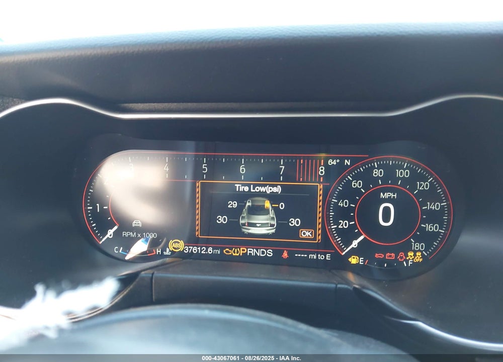 2021 FORD MUSTANG VIN: 1FA6P8R02M5551973