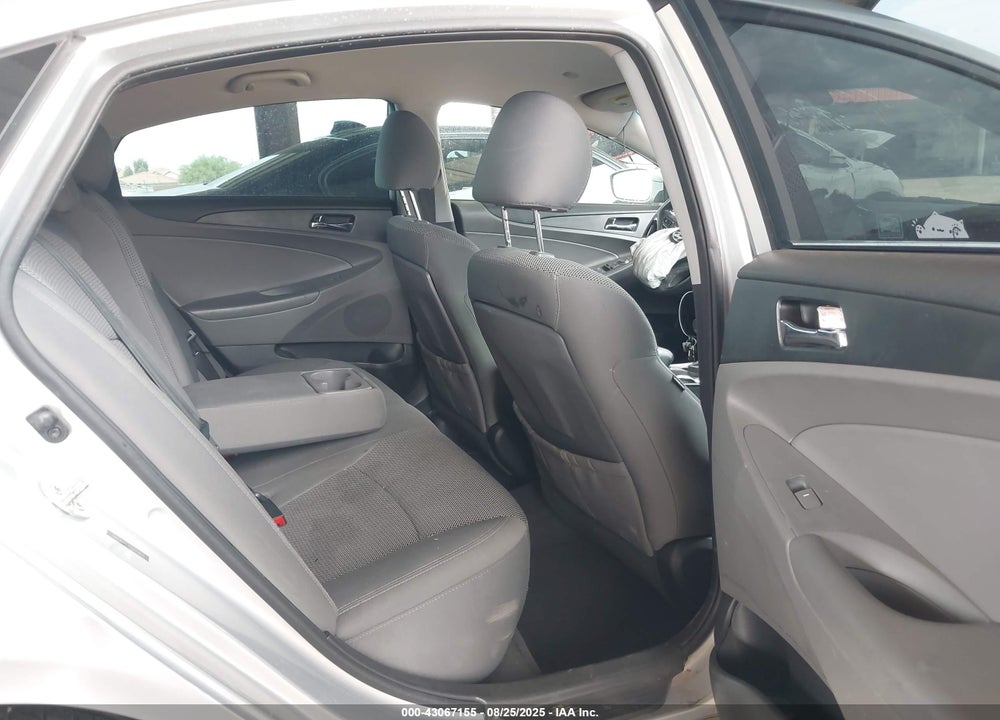 2012 HYUNDAI SONATA VIN: 5NPEB4AC0CH445863