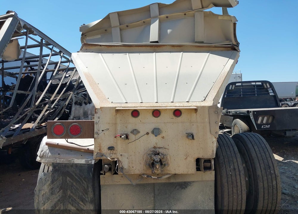 1900 SPECIAL CONSTRUCTION FRUEHAUF PRIMARY TRAILER VIN: FRE248805