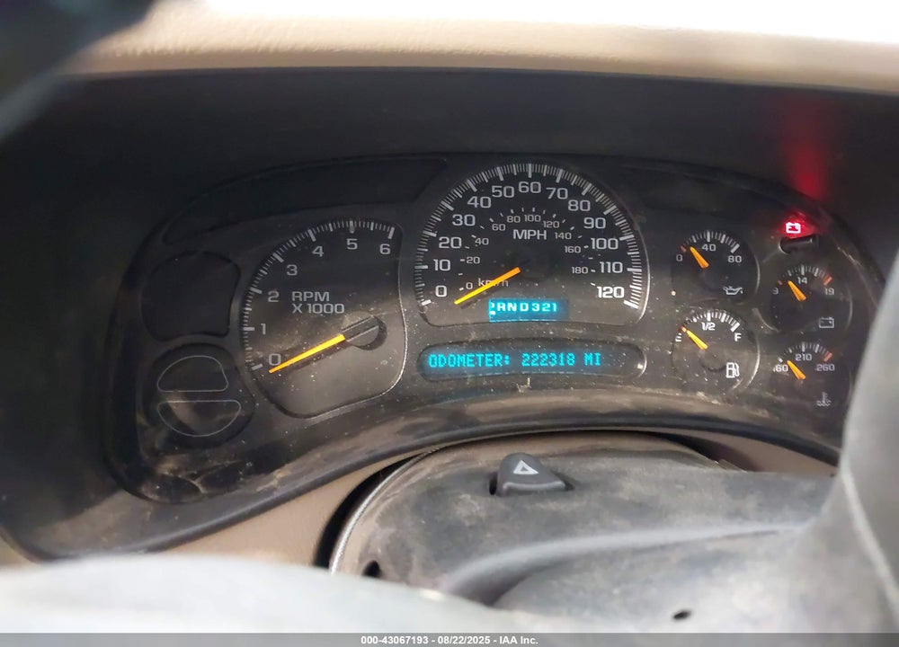 2005 CHEVROLET TAHOE LT VIN: 1GNEK13TX5J159564
