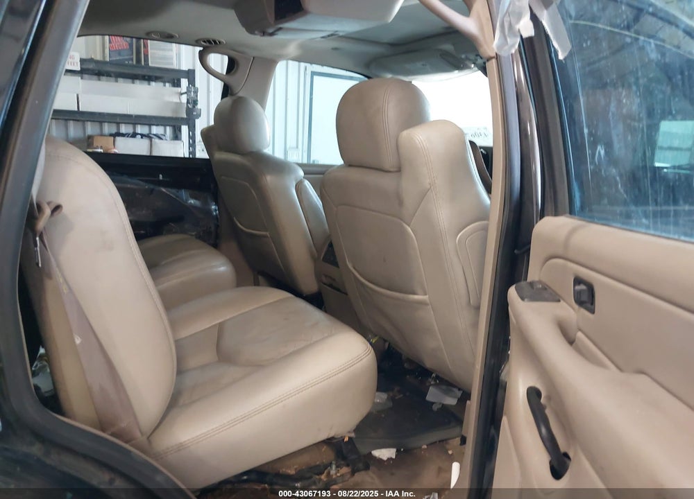 2005 CHEVROLET TAHOE LT VIN: 1GNEK13TX5J159564