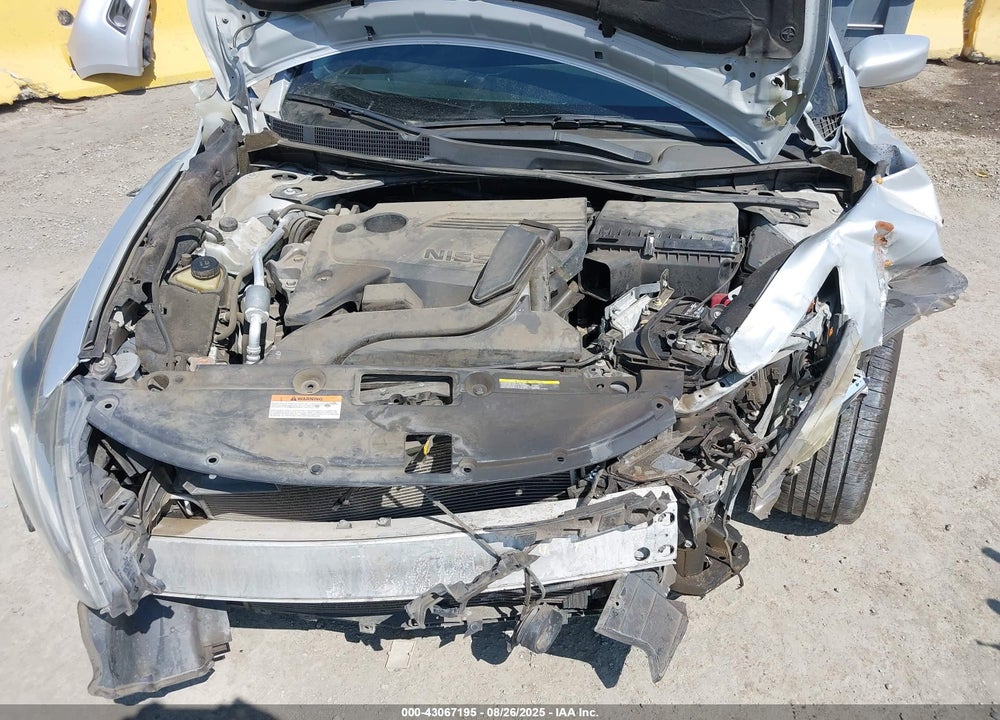 2018 NISSAN ALTIMA VIN: 1N4AL3AP8JC196557