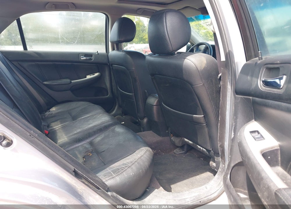 2004 HONDA ACCORD 3.0 EX VIN: 1HGCM66504A096267