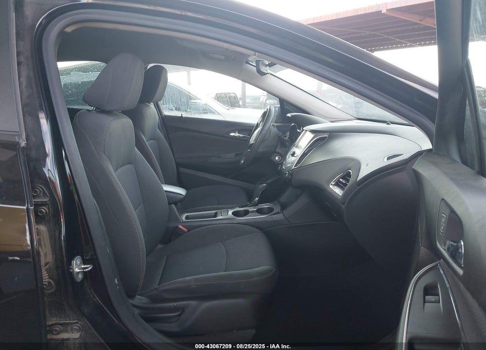 2018 CHEVROLET CRUZE VIN: 1G1BC5SM5J7208096