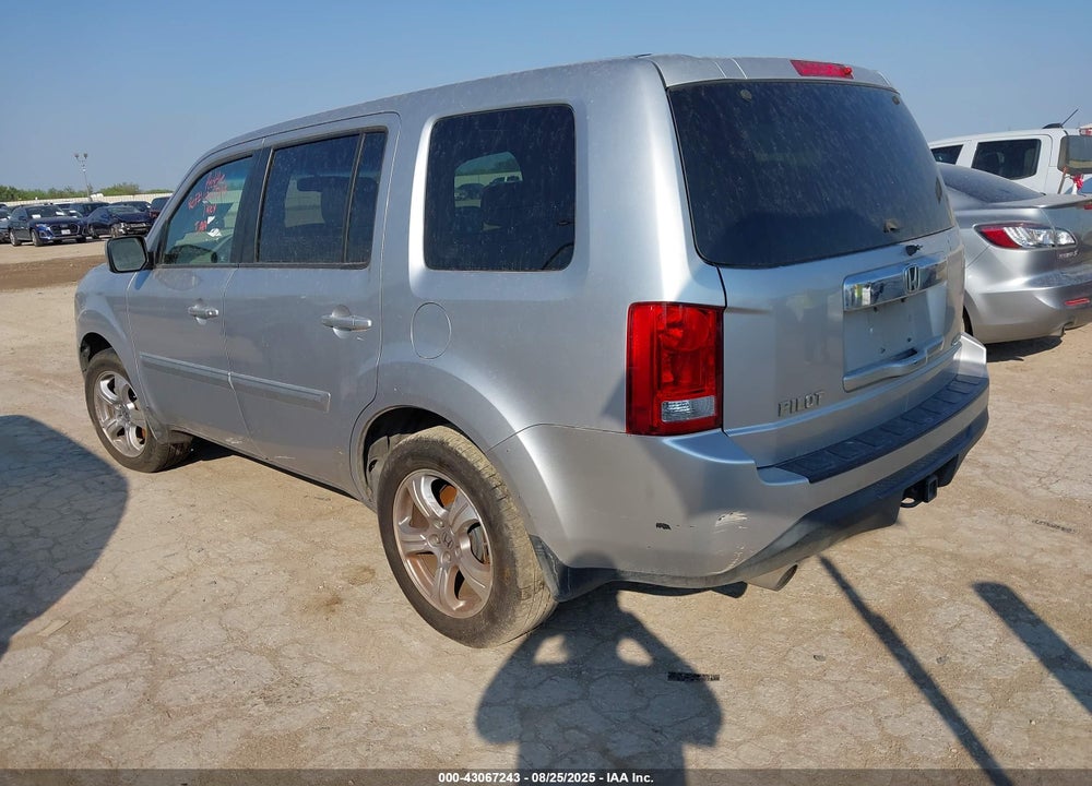 2012 HONDA PILOT EX-L VIN: 5FNYF4H56CB028707