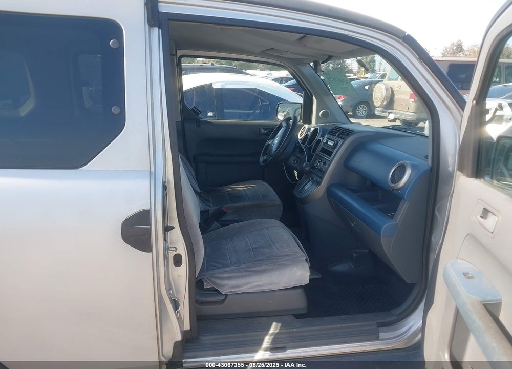 2006 HONDA ELEMENT LX VIN: 5J6YH18306L005331