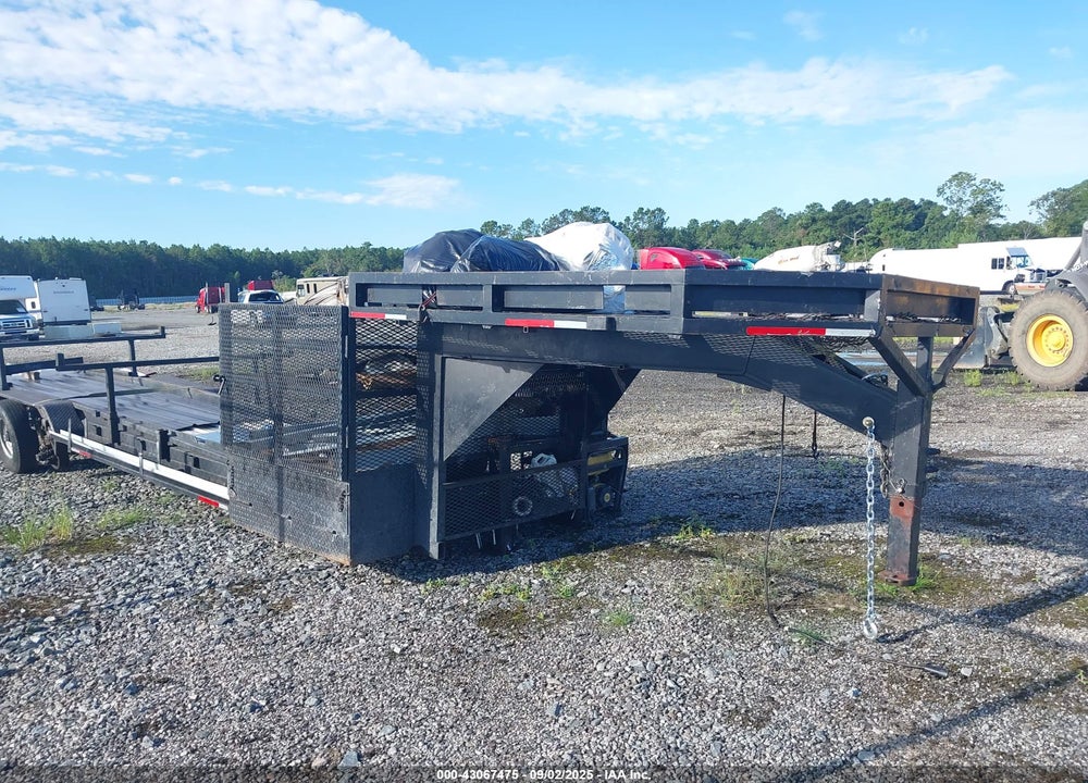 2018 CARDINAL TRAILERS 30' GOOSENECK VIN: 1C9BU3021JD849414