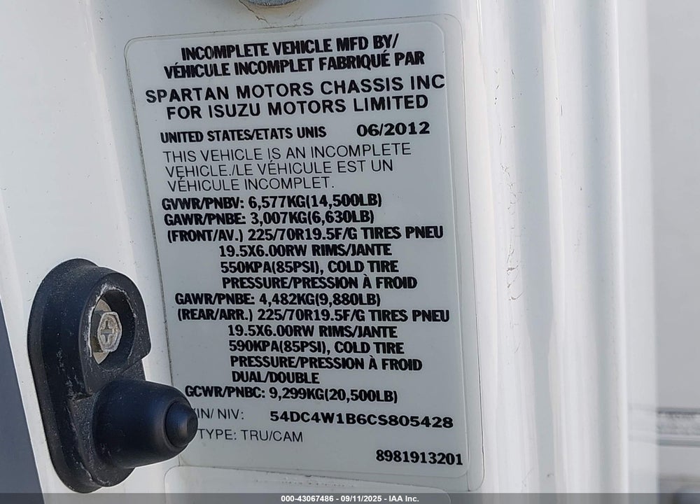 2012 ISUZU NPR GAS REG VIN: 54DC4W1B6CS805428